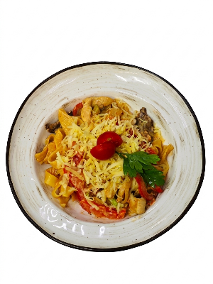 Тальятеле с курицей и говядиной Изображение Тальятеле с курицей и говядиной - Кафе Папино