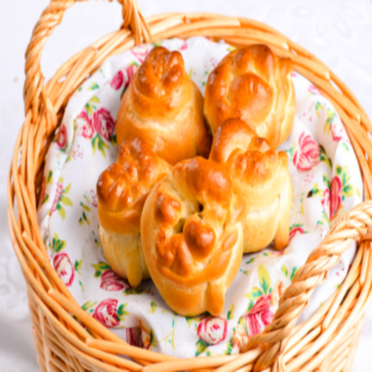 Мини пирожок дрожжевой с яблоками и брусникой (к заказу от 10шт) Изображение Мини пирожок дрожжевой с яблоками и брусникой (к заказу от 10шт) - Ланчбург
