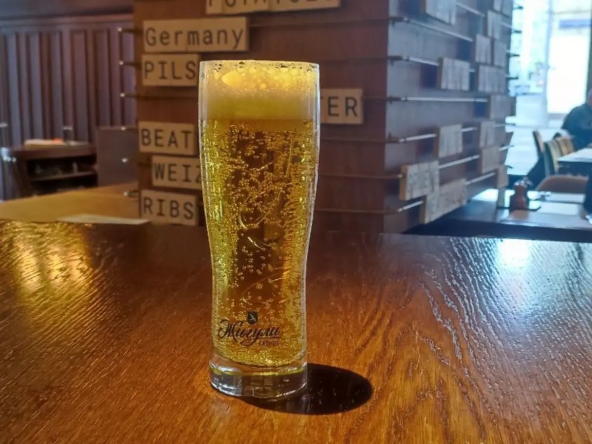 Жигули Экспортное 1л Изображение Жигули Экспортное 1л - Krombacher