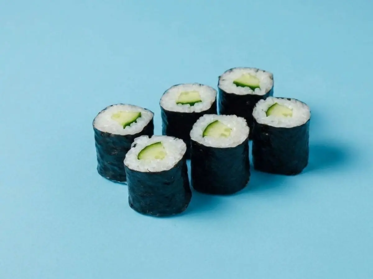 Маки с огурцом Изображение Маки с огурцом - Косморыба