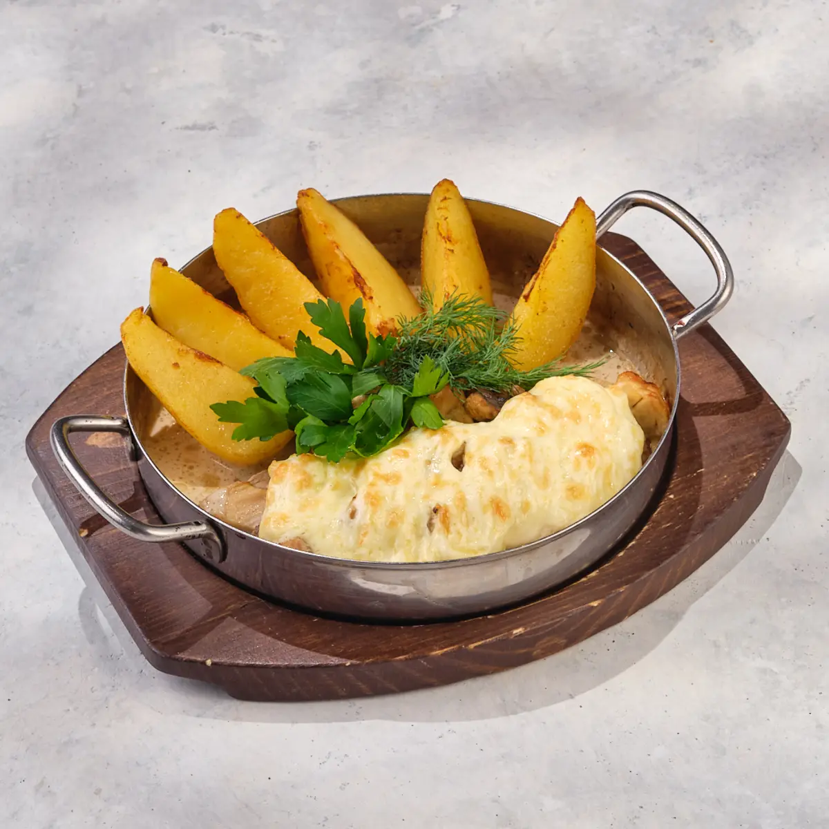 Жаровня с курицей Изображение Жаровня с курицей - МАМА