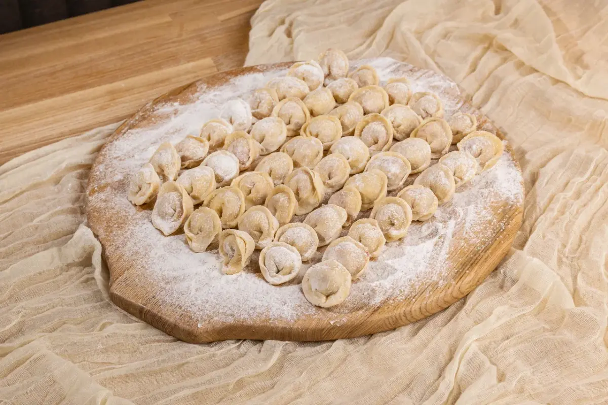 Пельмени домашние мясные Изображение Пельмени домашние мясные - Тугарин