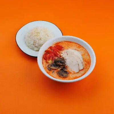 Суп "Том Ям с курицей"🌶 Изображение Суп "Том Ям с курицей"🌶 - Ям ям