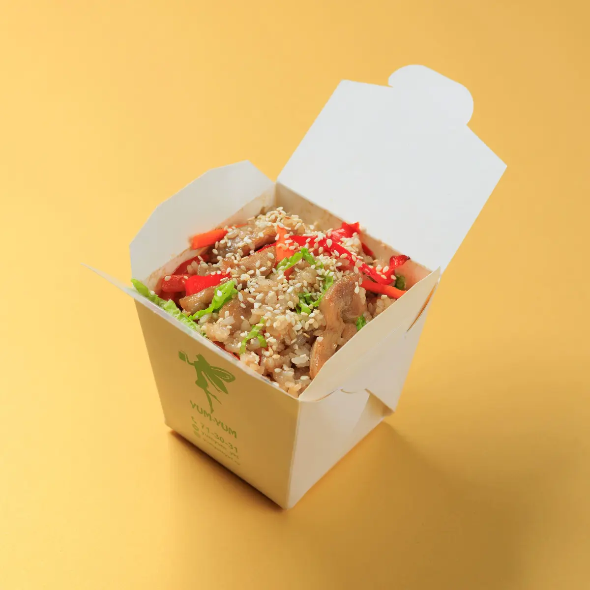 Рис с курицей + соус на выбор Изображение Рис с курицей + соус на выбор - Ям ям