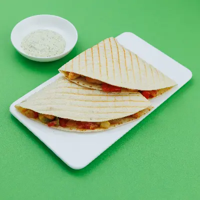 Кесадилья с курицей Изображение Кесадилья с курицей - Ям ям