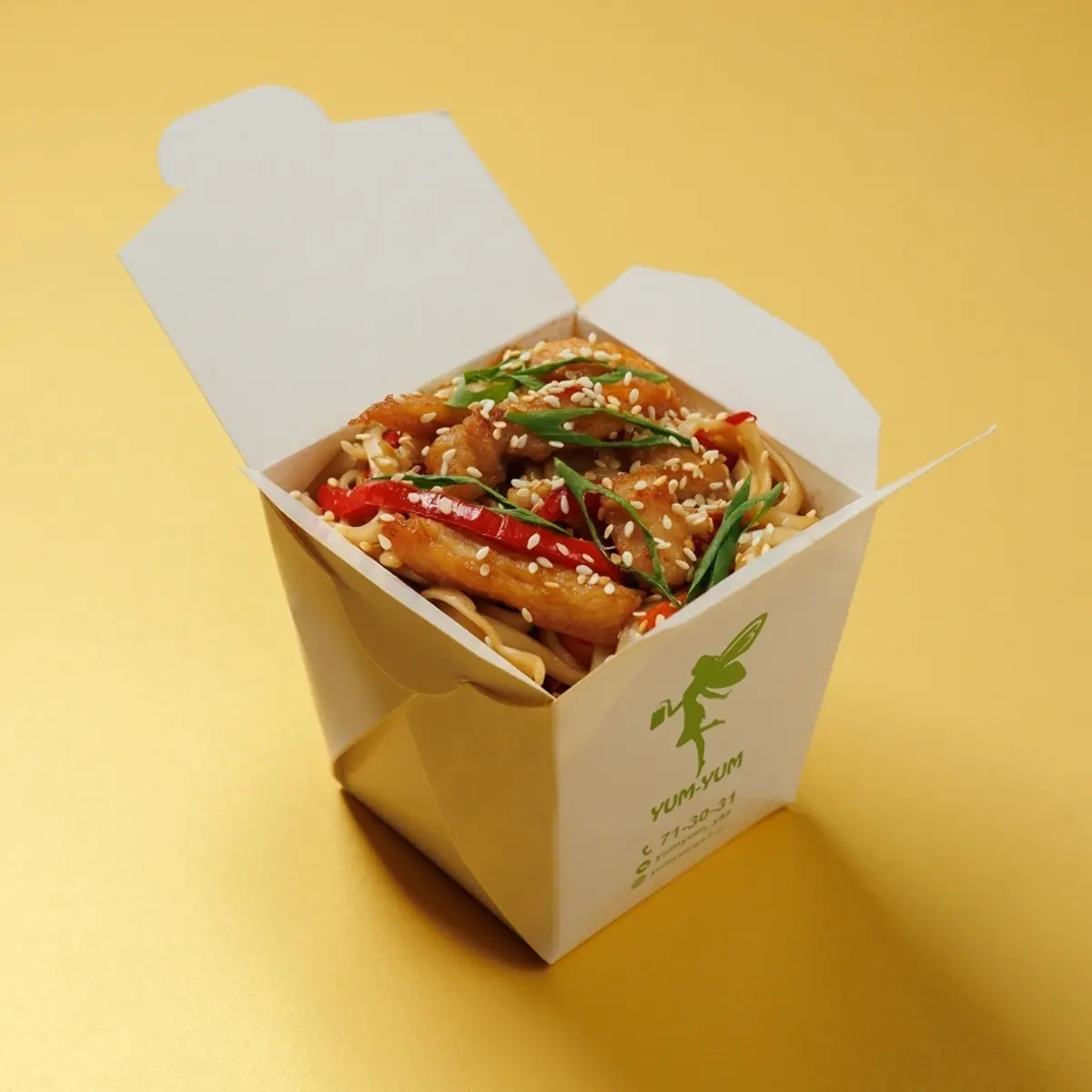Удон с курицей + соус на выбор Изображение Удон с курицей + соус на выбор - Ям ям